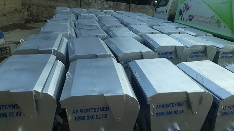 Başkan çalışmalarına devam ediyor