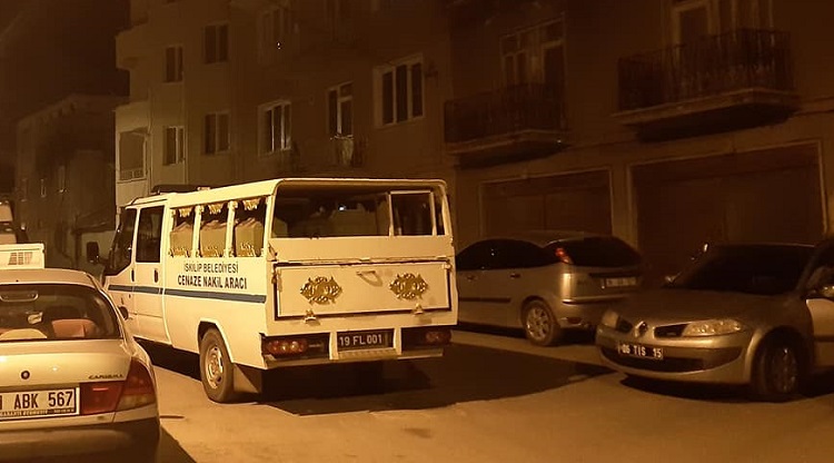 Yalnız yaşıyordu ölü bulundu!