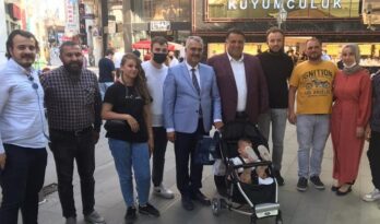 Vatandaşlarla sohbet ettiler