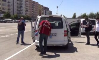 Çalınan aracını trafikte yakaladı!