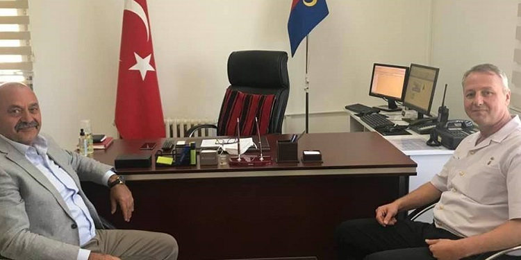 Başkan’dan komutana nezaket ziyareti