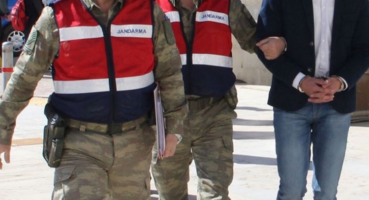Operasyonda 3 kişi gözaltına alındı