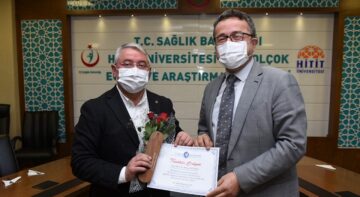 Sağlık çalışanlarına teşekkür etti