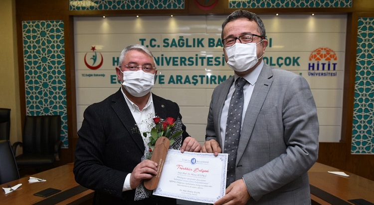 Sağlık çalışanlarına teşekkür etti