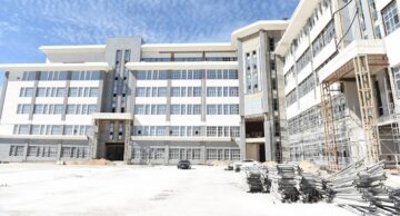 Belediye binasında çalışmalar hızlandı