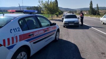 Tarihi eserleri satamadan yakalandılar