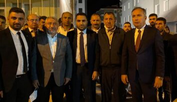 Bizim derdimiz halka hizmet etmek