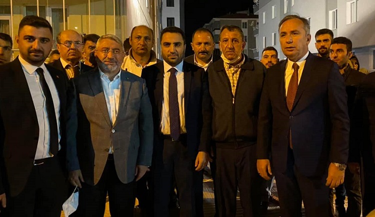 Bizim derdimiz halka hizmet etmek
