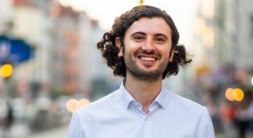 Almanya’da milletvekili seçildi