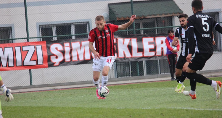 Üç puanın sahibi Çorumspor oldu