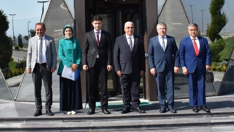 Ahmet Ahlatcı’ya istihdam teşekkürü
