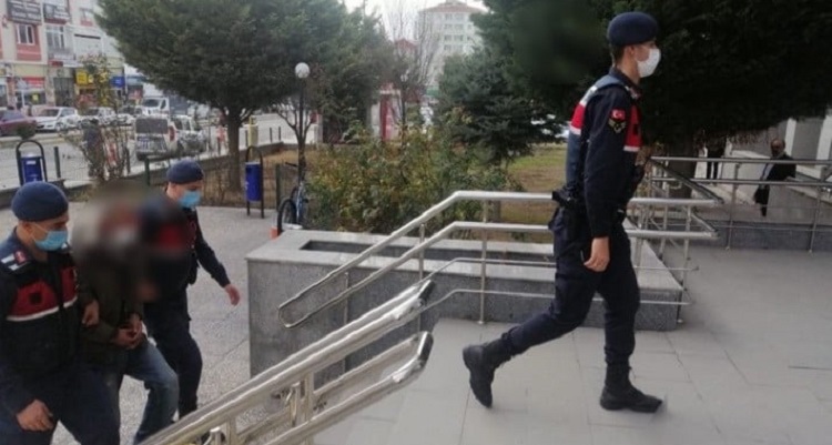 Jandarma onları kıskıvrak yakaladı