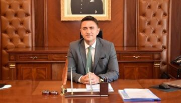 Çorumlu Vali görevine başladı