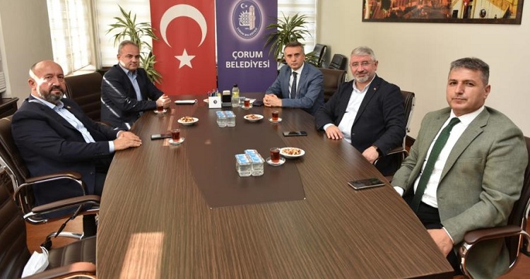Başkan Aşgın ve ekibini tebrik etti