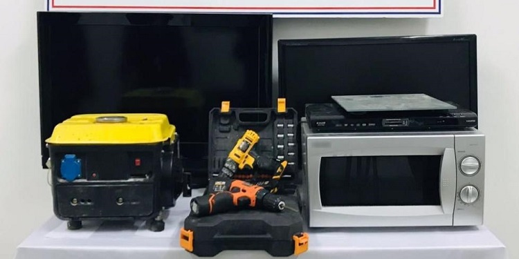 Malzemelerle suçüstü yakalandılar!