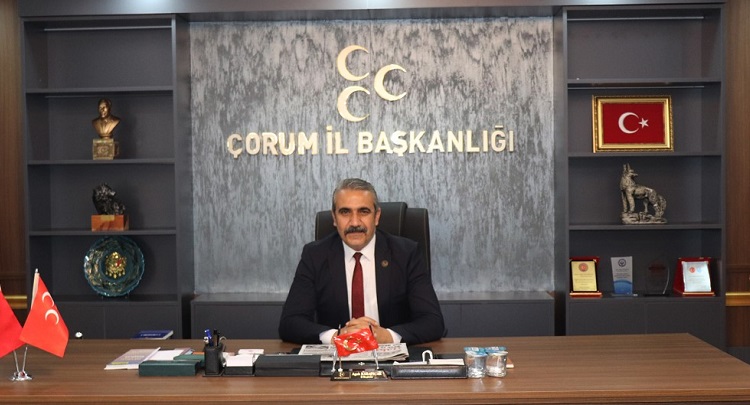 Muhtarların gününü kutladı