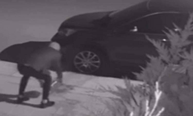 Çorum’da araç böyle kundaklandı!