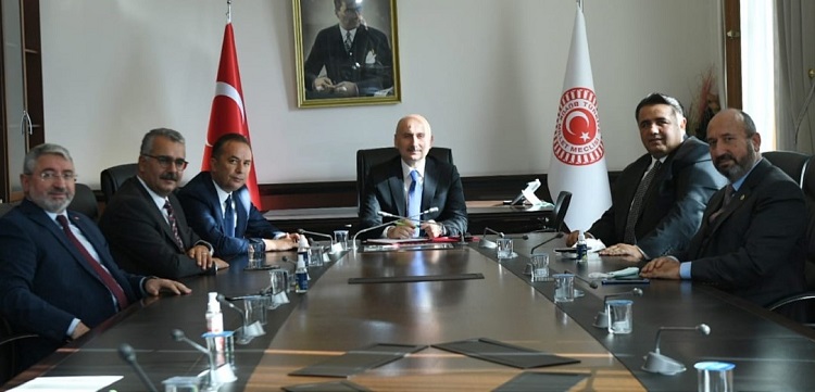 Çorum’un yol yatırımları görüşüldü