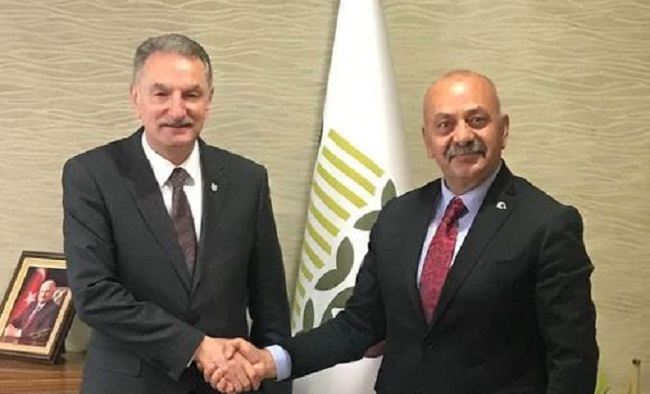 Genel Müdüre haşhaş teşekkürü