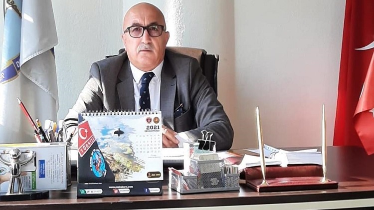 Başkan Türkkan’ı istifaya davet etti