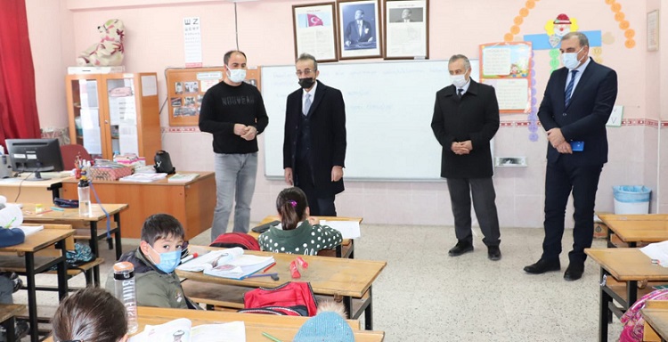 Alaca’da incelemelerde bulundu