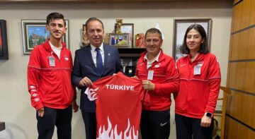 Olimpiyat şampiyonlarını ağırladı