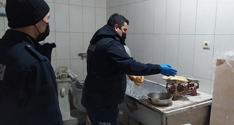 Zabıta ekipleri fırınları denetledi