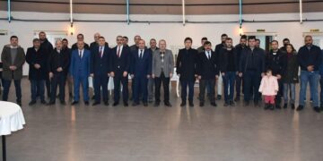Sendika temsilcileriyle bir araya geldi