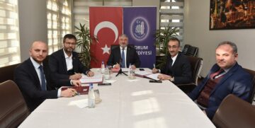 Gençler için imzalar atıldı