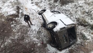 Kontrolden çıkarak köprüden uçtu!