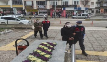 Akü hırsızlara cezaevini boyladı!