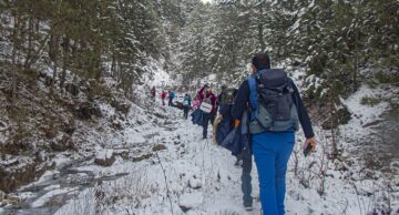 Güle güle 2021 kar yürüyüşü