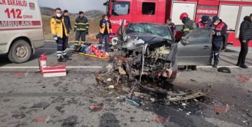 Kafa kafaya çarpıştılar 1 kişi öldü