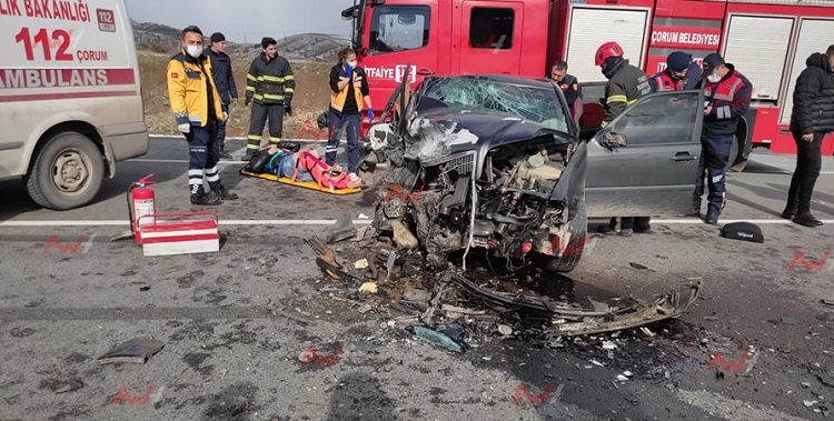 Kafa kafaya çarpıştılar 1 kişi öldü