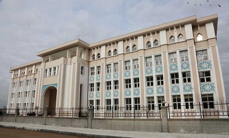 Modern ve ihtişamlı bir bina oldu