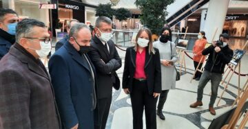 Fotoğraflarla Değerlerimiz sergisi