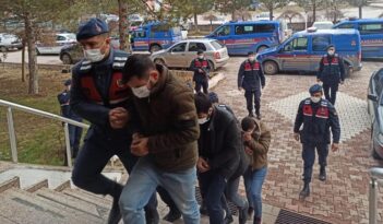 Uyuşturucudan 6 kişi tutuklandı