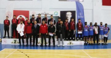 Çorum Badminton’da ikinci oldu