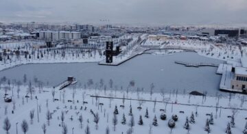 Çorum buz kesti gölet dondu!