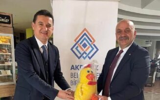 Belediyeler Birliği toplantısına katıldı