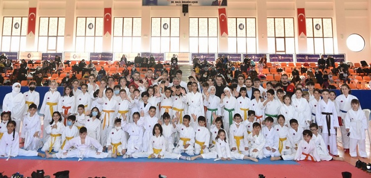 Kuşak sınavı başarıyla tamamlandı
