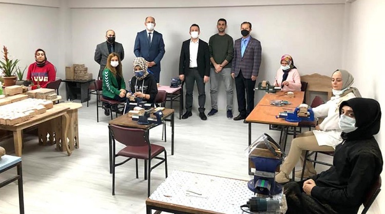 Kurslarda ev ekonomisine katkı