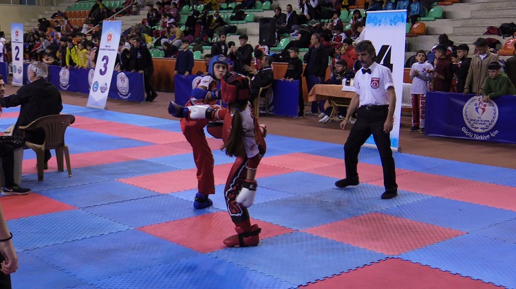 Kick Boks Türkiye turnuvası başladı