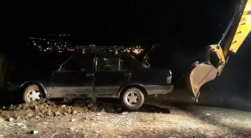 Kayan otomobil canından etti