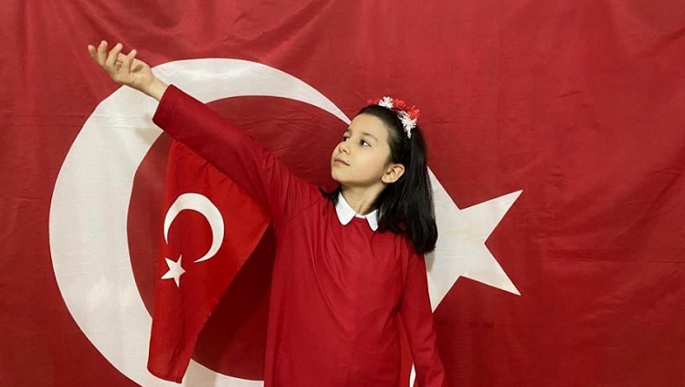 En güzel İstiklal Marşını okudu
