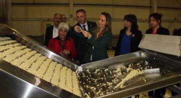Mantı ve erişte üretimini inceledi