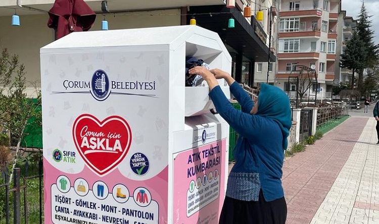 Tekstil atıkları geri dönüştürülüyor
