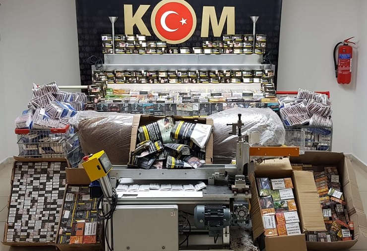 Bağ evinde kaçak sigara üretimi!