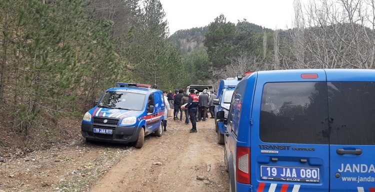 Cinayette 4 kişi gözaltına alındı
