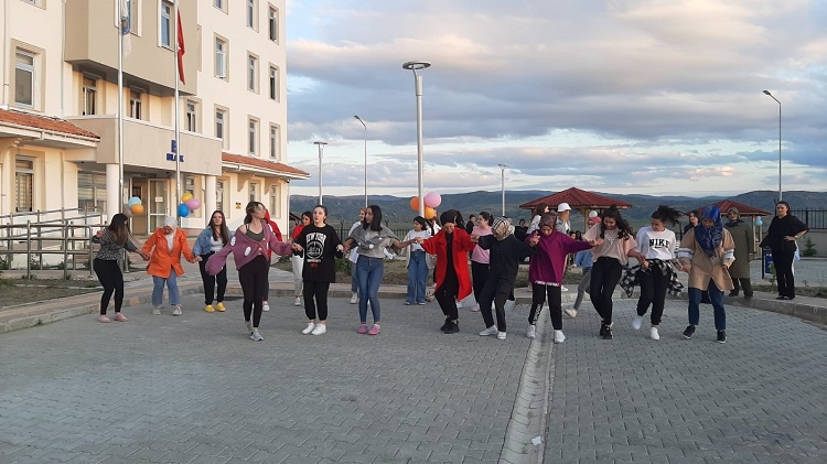 Öğrenciler eğlencenin tadını çıkardı